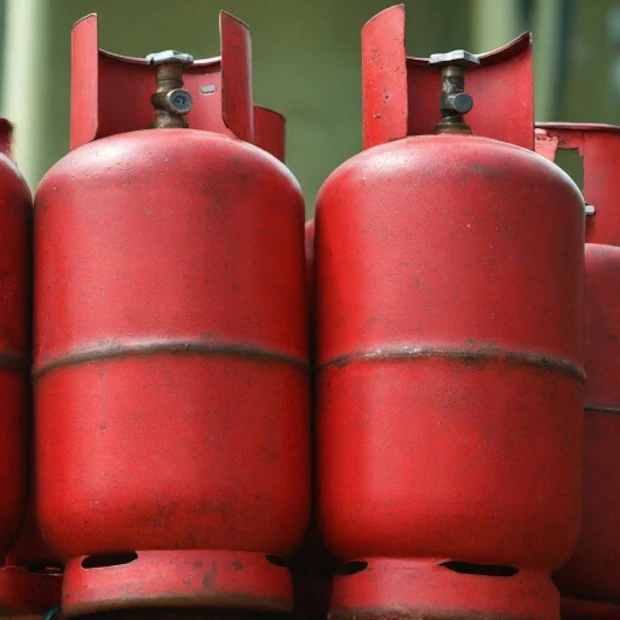 Gas cylinder