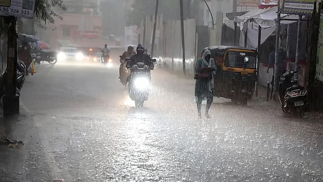  கனமழை